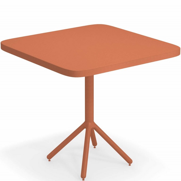 Emu Grace Table
