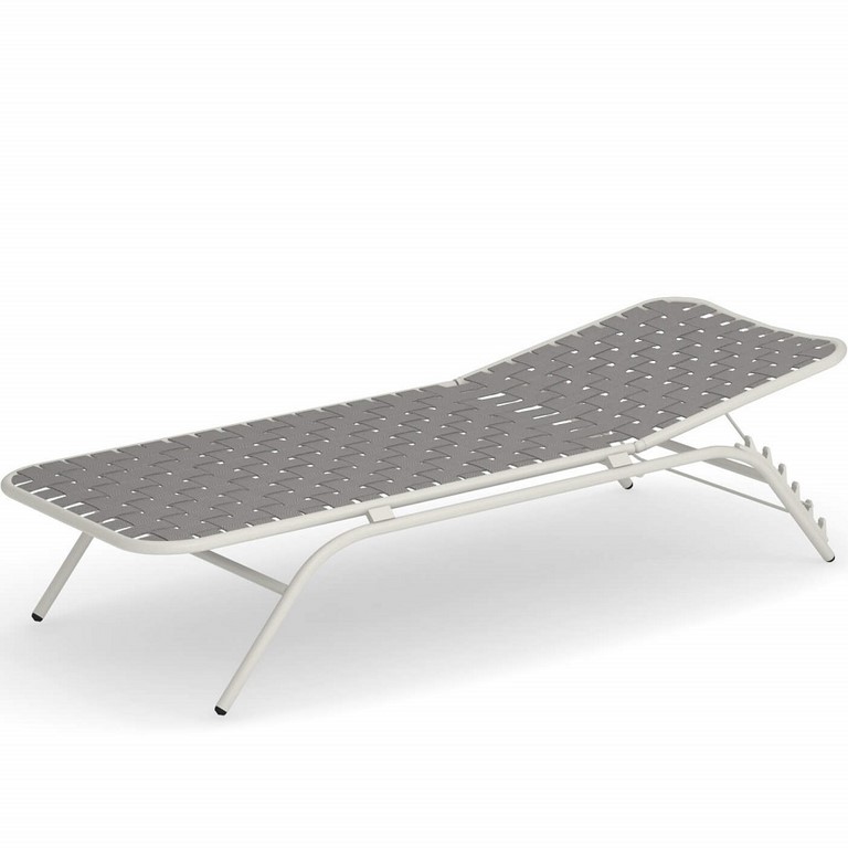 Yard Stackable Sunbed Emu