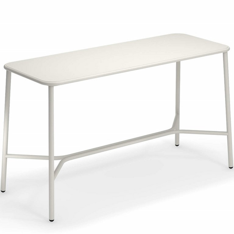 Yard High Tables Emu