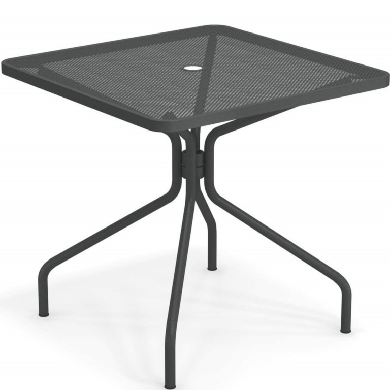 Emu Cambi square tables
