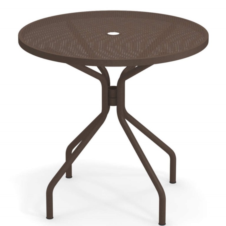 Emu Cambi round tables