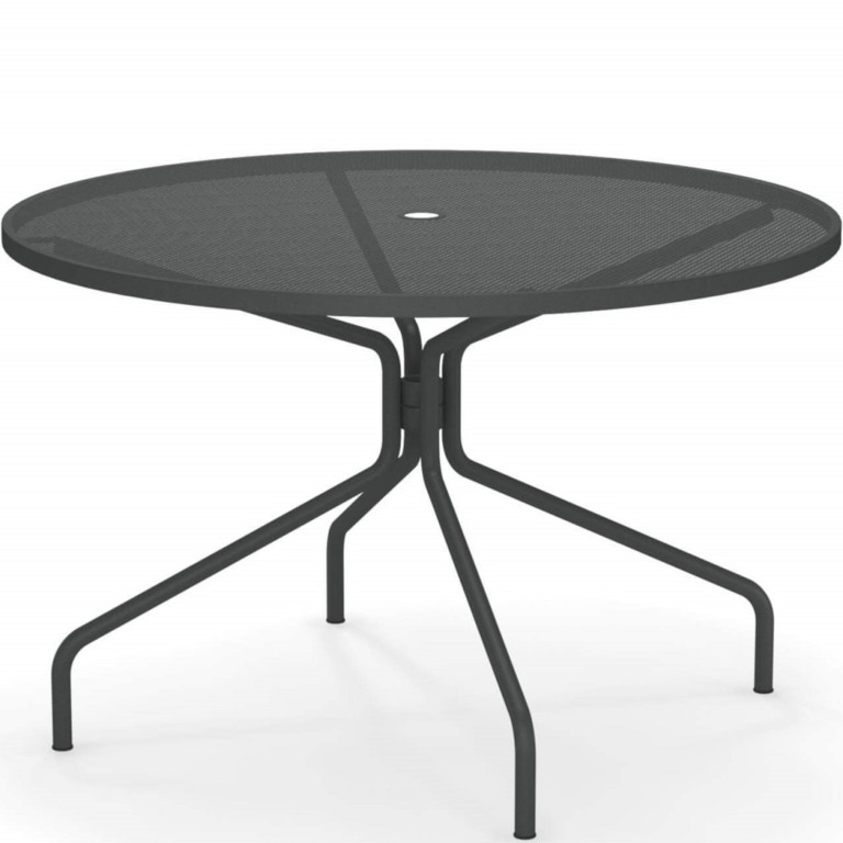 Emu Cambi round tables