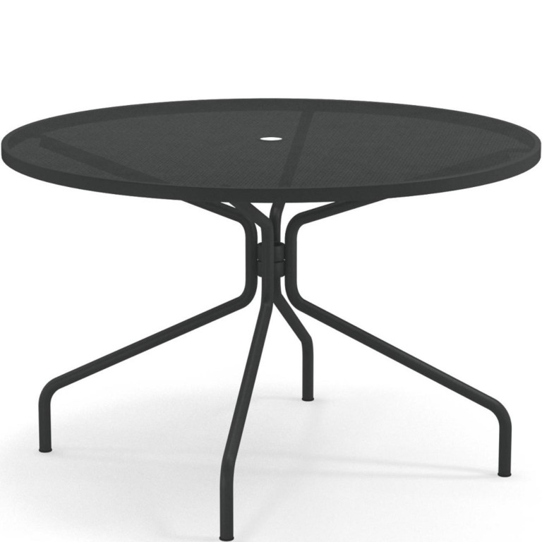 Emu Cambi round tables