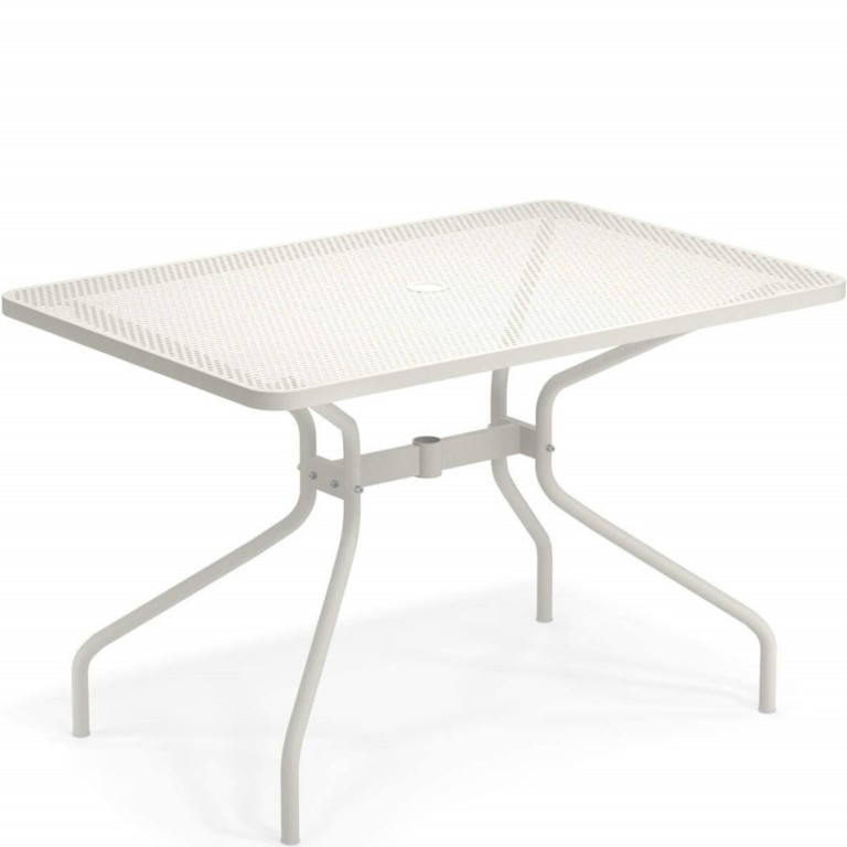 Emu Cambi rectangular tables