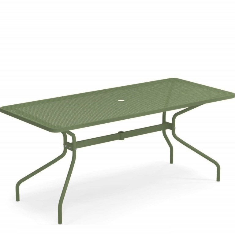 Emu Cambi rectangular tables