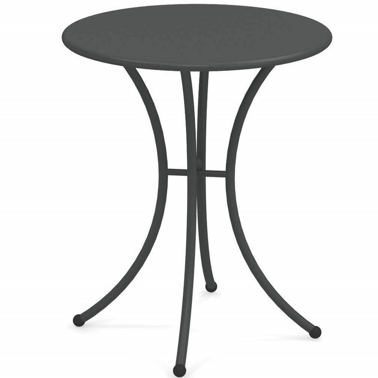 Pigalle Emu Tables and chairs