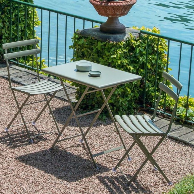 Emu Arc en Ciel folding chair