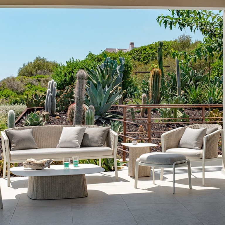 Garden Furniture Emu Carousel Lounge Collection