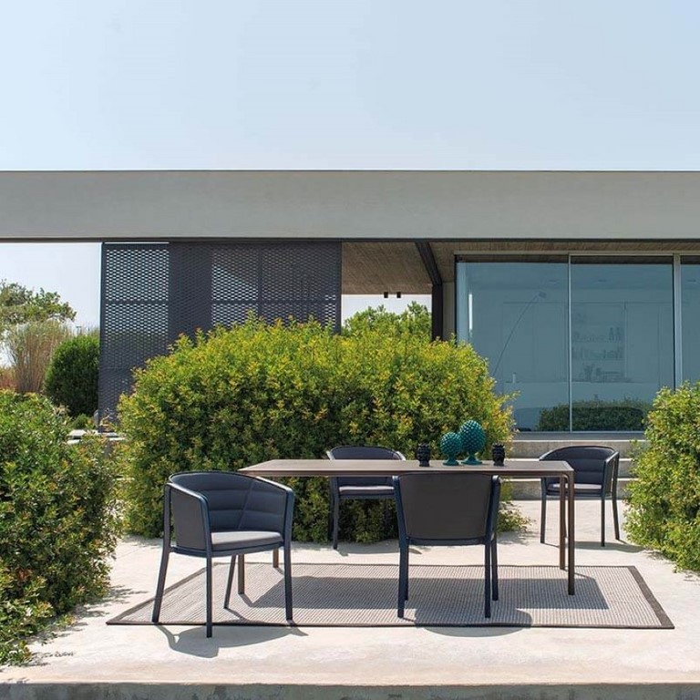 Garden Furniture Emu Carousel Lounge Collection