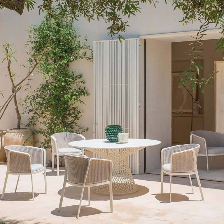 Garden Furniture Emu Carousel Lounge Collection