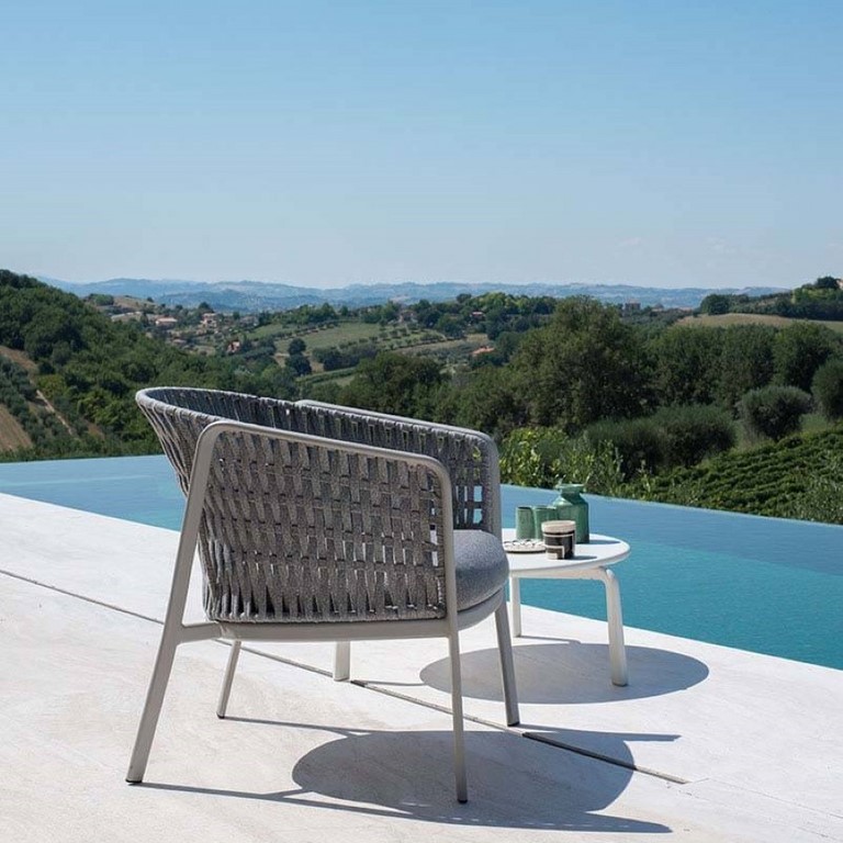 Garden Furniture Emu Carousel Lounge Collection
