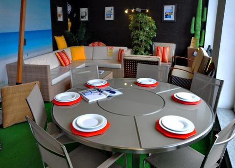headquarder and show-room centro mobili giardino